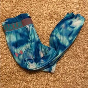 Tie dye Under Armor Capris